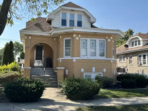8101 White Ave, Lyons, IL 60534 photo 1