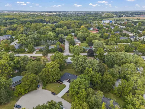 View/Area - 24726 W Pleasant Ct, Plainfield, IL 60586 photo 4 of 8