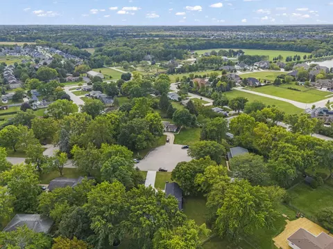 View/Area - 24726 W Pleasant Ct, Plainfield, IL 60586 photo 5 of 8