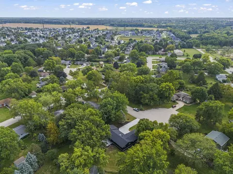 View/Area - 24726 W Pleasant Ct, Plainfield, IL 60586 photo 6 of 8