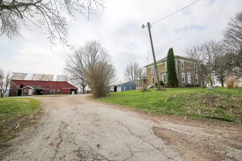 26596 Fairhaven Rd, Chadwick, IL 61014 photo 10