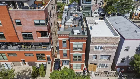 1640 W Ohio St #1R, Chicago, IL 60622
