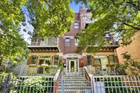 6025 N Ridge Ave #1W, Chicago, IL 60660