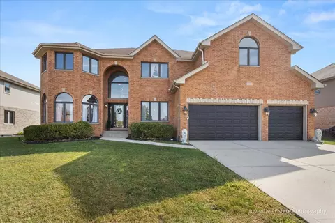 18125 S Sligo Way, Country Club Hills, IL 60478