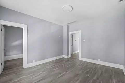 Living - 1513 S Komensky Ave, Chicago, IL 60623 photo 2 of 4