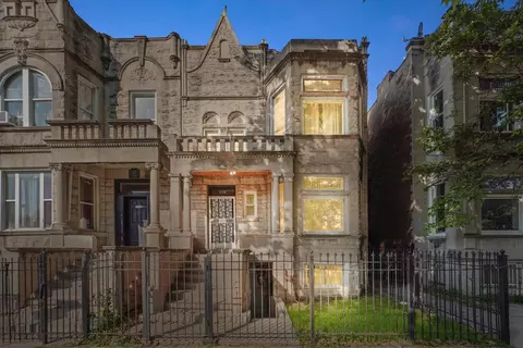 1116 S Independence Blvd, Chicago, IL 60624