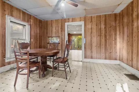 Dining - 604 4th St, Harvard, IL 60033 photo 1 of 1
