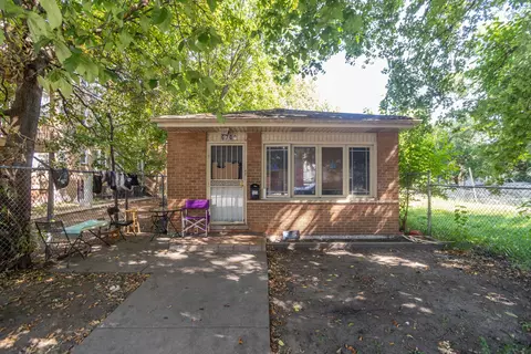 6709 S Rhodes Ave, Chicago, IL 60637