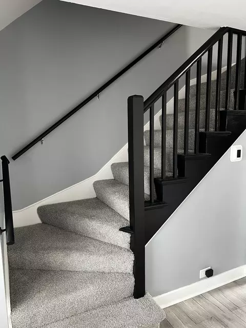 Entry Way - 2011 S 25th Ave, Broadview, IL 60155 photo 1 of 3