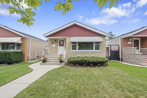 5205 S Hamlin Ave, Chicago, IL 60632