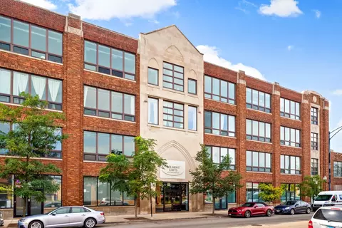 4131 W Belmont Ave #318, Chicago, IL 60641