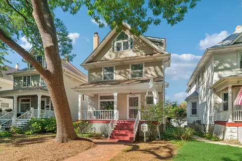 3728 N Kildare Ave, Chicago, IL 60641