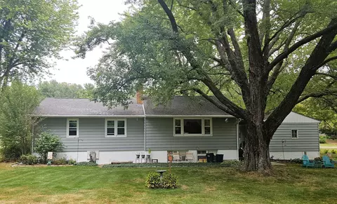 1124 Steinmann St, Dixon, IL 61021 photo 35