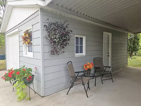 1124 Steinmann St, Dixon, IL 61021 photo 30
