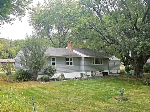 1124 Steinmann St, Dixon, IL 61021 photo 32