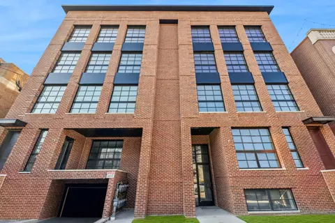 1526 N Wieland St #3N, Chicago, IL 60610