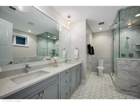 Bath - Undisclosed, Chicago, IL 60614 photo 2 of 4