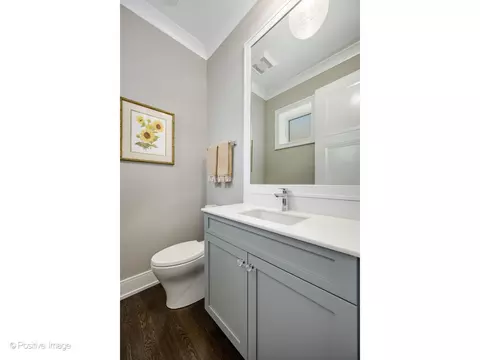 Bath - Undisclosed, Chicago, IL 60614 photo 1 of 4