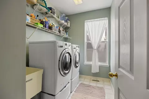 Other - 2915 Spinnaker Dr, Aurora, IL 60503 photo 3 of 4