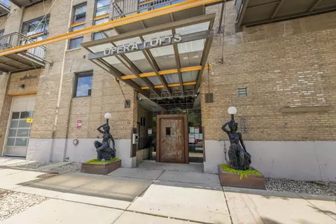 2545 S Dearborn St #332, Chicago, IL 60616