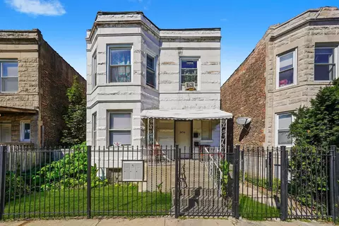 3454 W Ohio St, Chicago, IL 60624