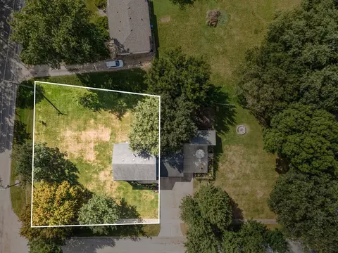 View/Area - 3800 Amber Ct, Plainfield, IL 60586 photo 8 of 9