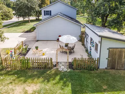 Exterior - 3800 Amber Ct, Plainfield, IL 60586 photo 6 of 11