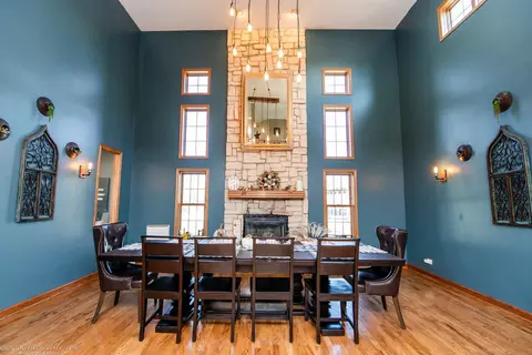 Dining - 27243 S 88th Ave, Monee, IL 60449 photo 1 of 6