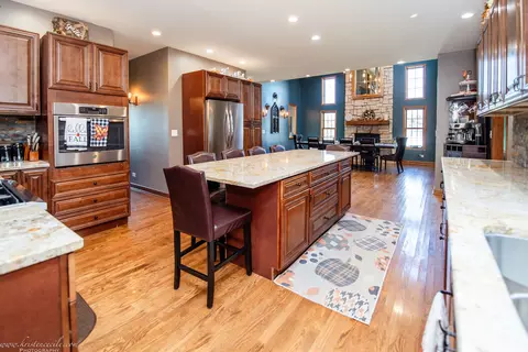 Kitchen - 27243 S 88th Ave, Monee, IL 60449 photo 8 of 8