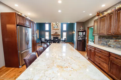 Kitchen - 27243 S 88th Ave, Monee, IL 60449 photo 7 of 8