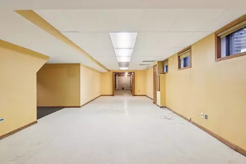 Other - 2450 Saint Andrews Dr, Olympia Fields, IL 60461 photo 11 of 17