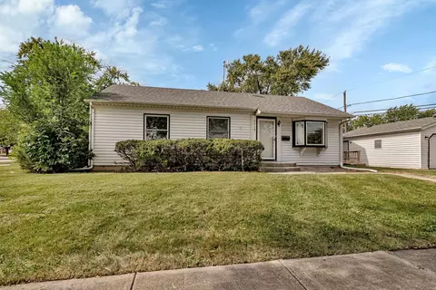 1115 Brentwood Pl, Joliet, IL 60435