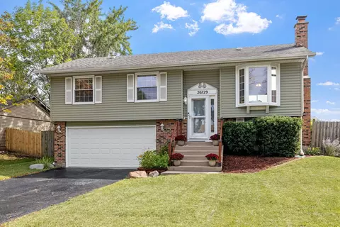20729 S Hickory Creek Ct, Frankfort, IL 60423
