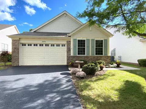 2175 Oleander Ct, Aurora, IL 60502