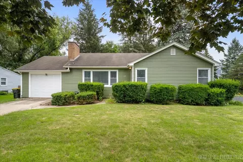 129 Weaver Dr, Cary, IL 60013