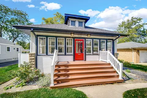 609 Cowles Ave, Joliet, IL 60435