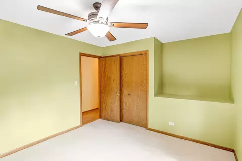 Bedroom - 512 N Forest Dr, Addison, IL 60101 photo 5 of 9