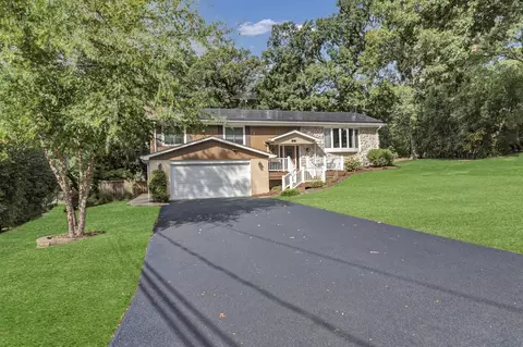 Exterior - 512 N Forest Dr, Addison, IL 60101 photo 3 of 18
