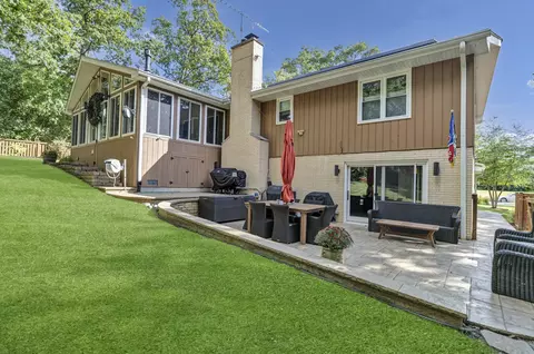 Other - 512 N Forest Dr, Addison, IL 60101 photo 1 of 9