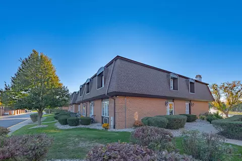3232 Chestnut Dr, Flossmoor, IL 60422