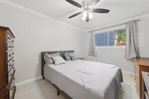 Bedroom - 1260 Windsor Dr, Wheaton, IL 60189 photo 1 of 2