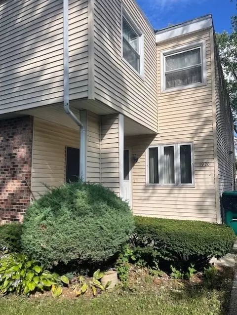 1920 Moore Ave, Joliet, IL 60433