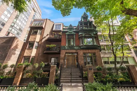 1245 N Dearborn St #1N, Chicago, IL 60610