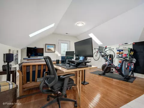 2927 N Gresham Ave #3, Chicago, IL 60618 photo 7