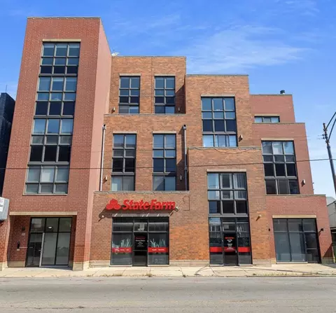 1610 W Grand Ave #2C, Chicago, IL 60622
