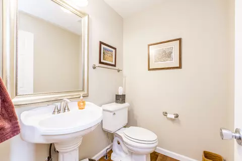 Bath - 1511 Biltmore Ct, Normal, IL 61761 photo 1 of 5