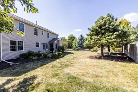 Exterior - 1511 Biltmore Ct, Normal, IL 61761 photo 6 of 7
