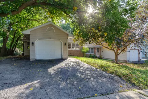 320 Pearl St, Sandwich, IL 60548