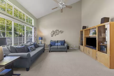 Living - 446 Summersweet Ln, Bartlett, IL 60103 photo 3 of 3
