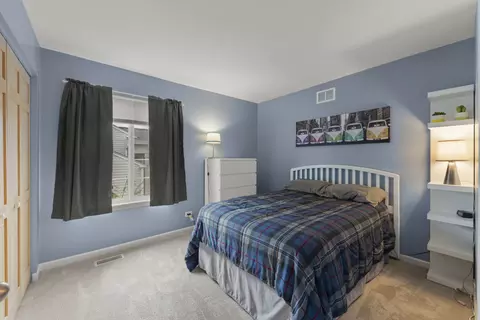 Bedroom - 446 Summersweet Ln, Bartlett, IL 60103 photo 3 of 3